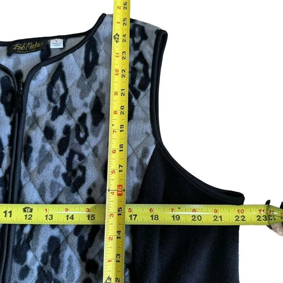 Bob Mackie Wearable Art L Fleece Vest Leopard Animal Print Full Zip Cozy Chic - Picture 8 of 8